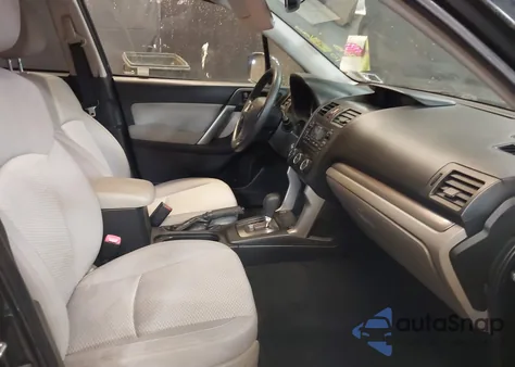 2014 Subaru Forester 2.5I Premium из США, поврежденный, VIN JF2SJAEC5EH454401